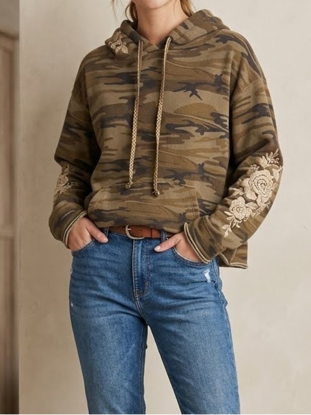 Johnny Was XL Olive Camo Hoodie Embroidered floral